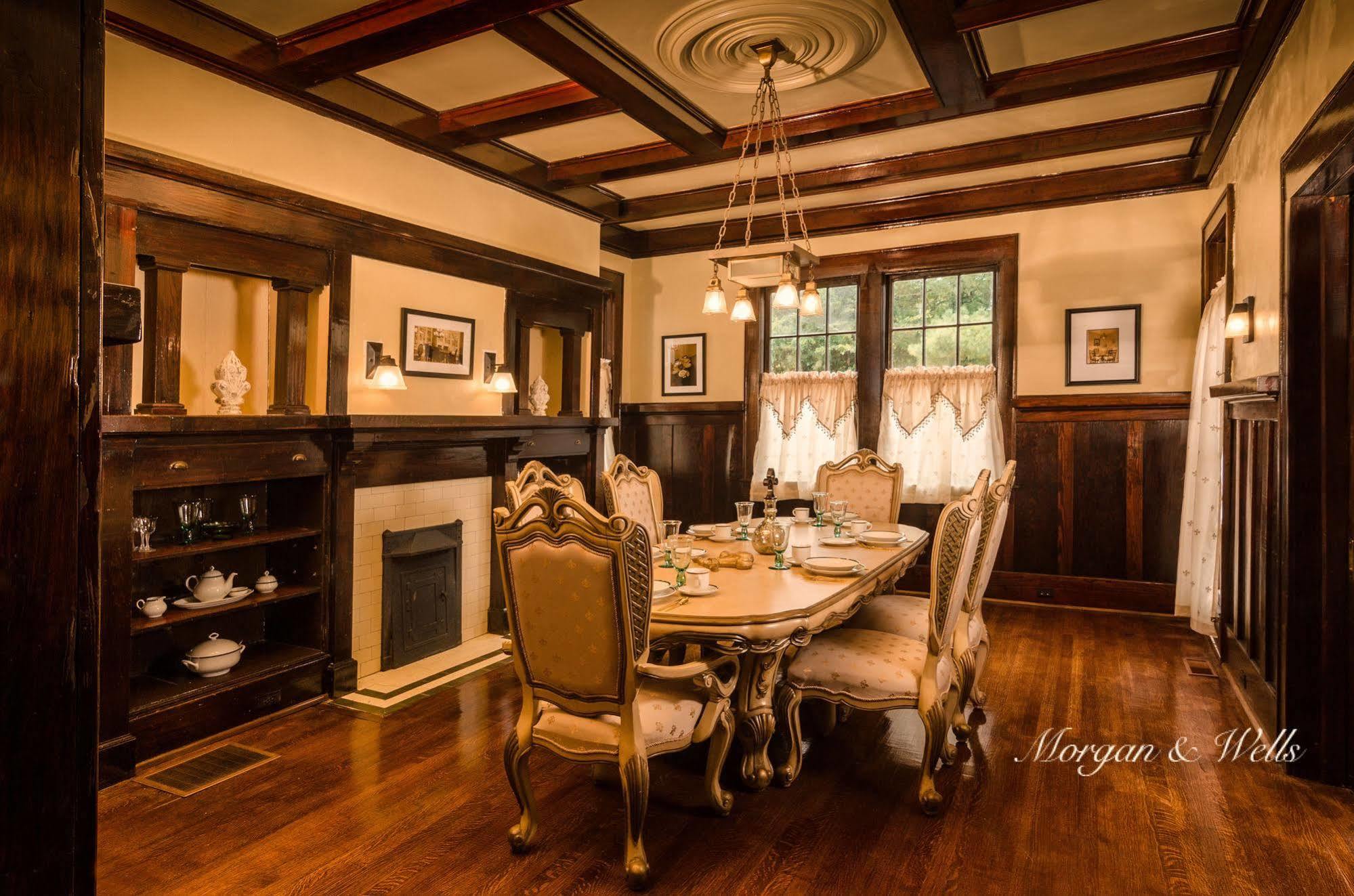 Morgan And Wells Bed And Breakfast Shelby Exterior photo